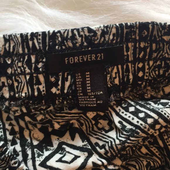 Forever 21 Bohemian Aztec Shorts - Picture 5 of 5